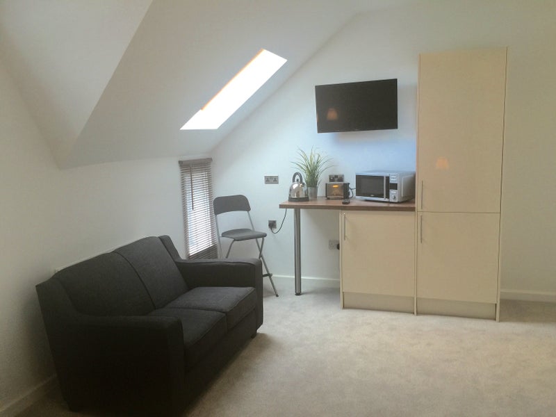 Spare Room Studios To Rent In Cardiff Spare Room Studios To Rent In Cardiff