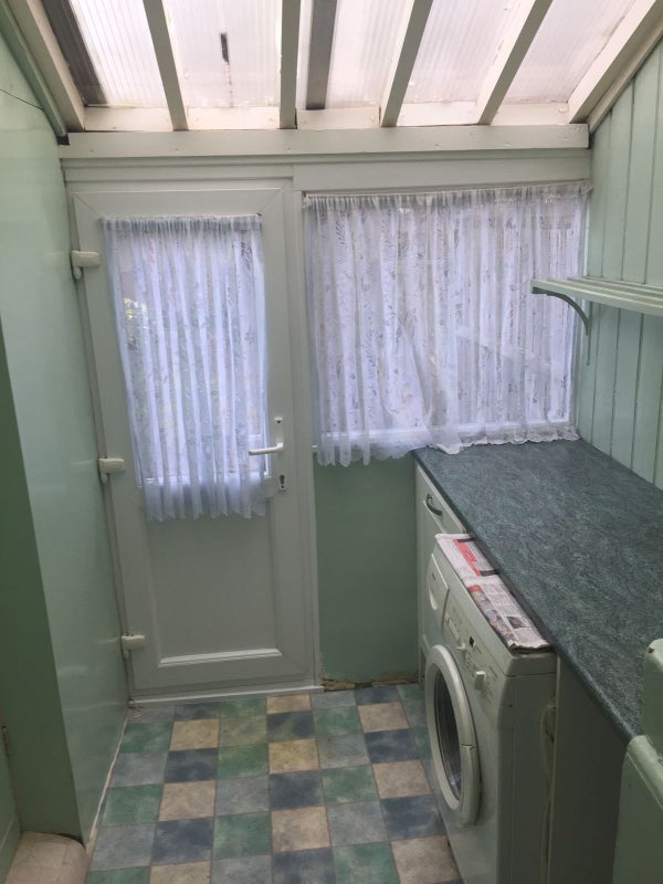 Bed Room House For Rent In East Ham Bed Room House For Rent In East Ham
