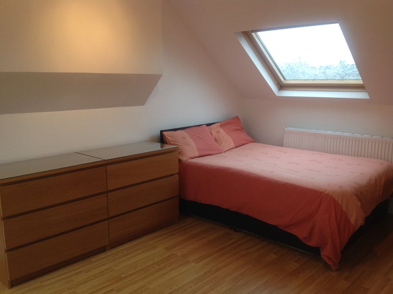 Photo 1: Spacious loft bedroom 