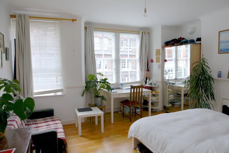 Photo 1: The room  left from the door