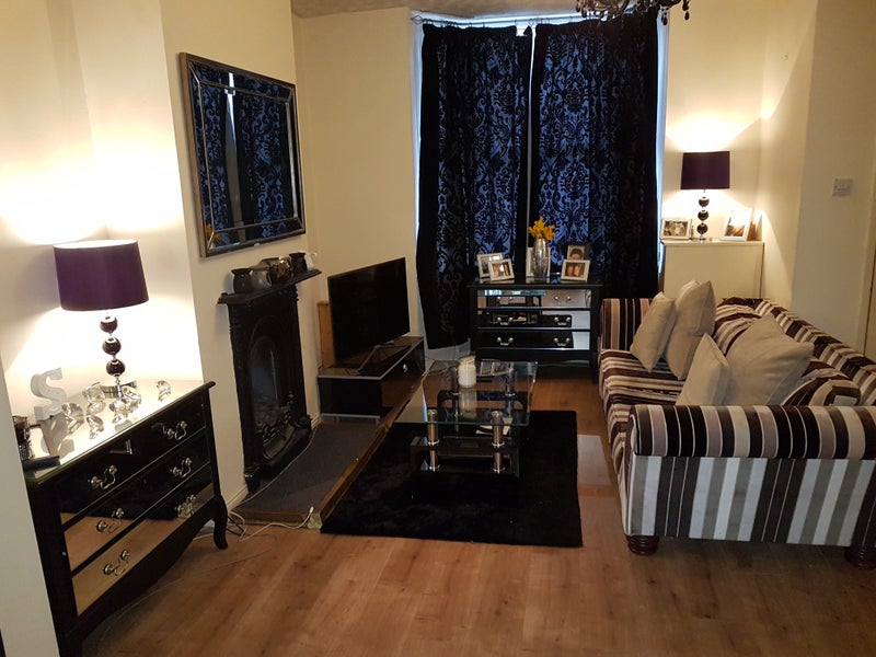 Double Bedroom Period Victorian Terraced House Spareroom