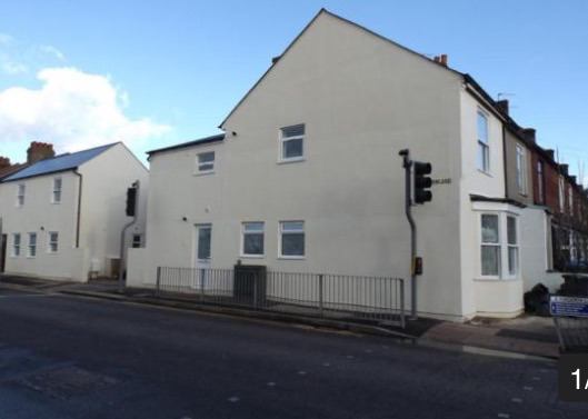 Photo 1: Property