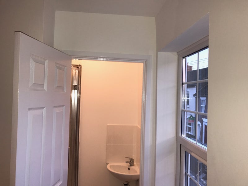 'Single Rooms to Let near Dunstable TC' Room to Rent from SpareRoom