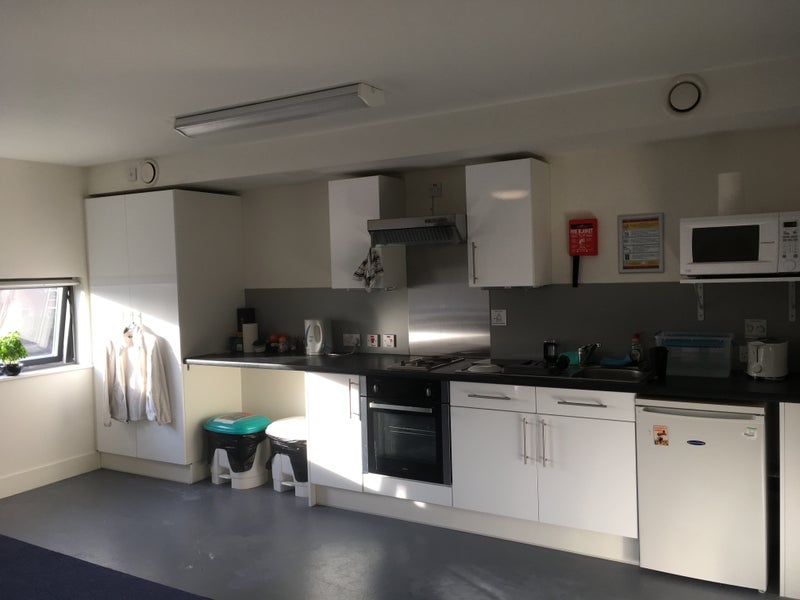 Rent Room London With Bathroom Kitchen Inside Rent Room London With Bathroom Kitchen Inside