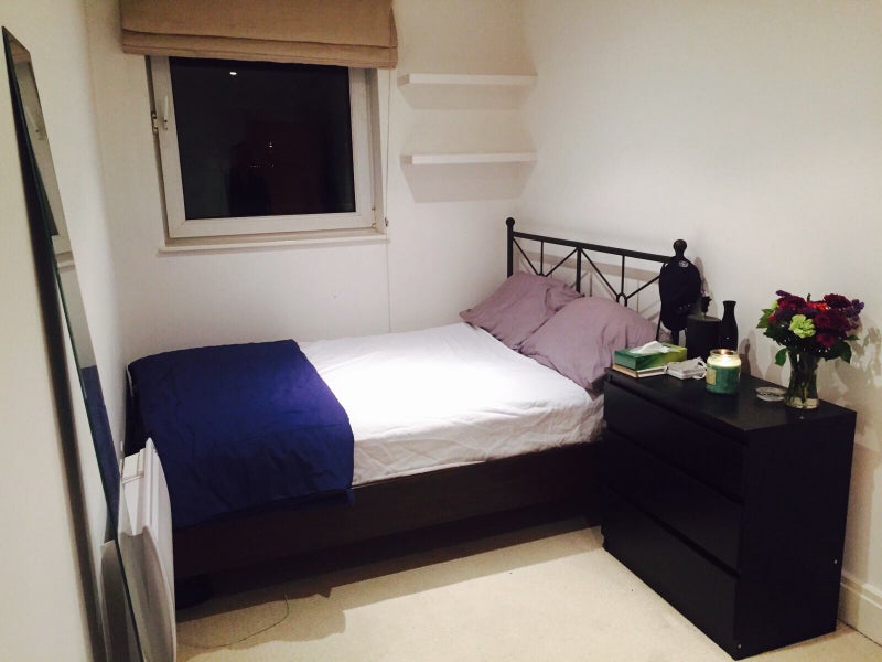 Photo 1: Dbl bedroom