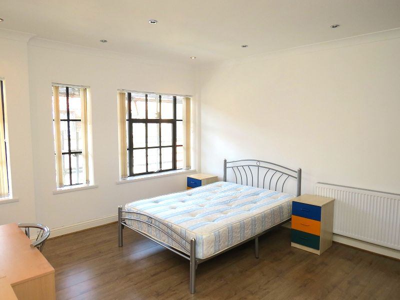 Warehouse Double Room To Rent London Warehouse Double Room To Rent London