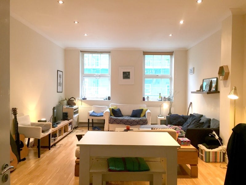 stunning bright and spacious room central london room to rent from