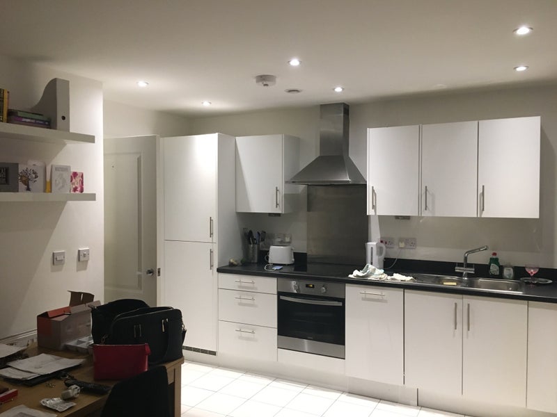 Photo 1: Living/kitchen space