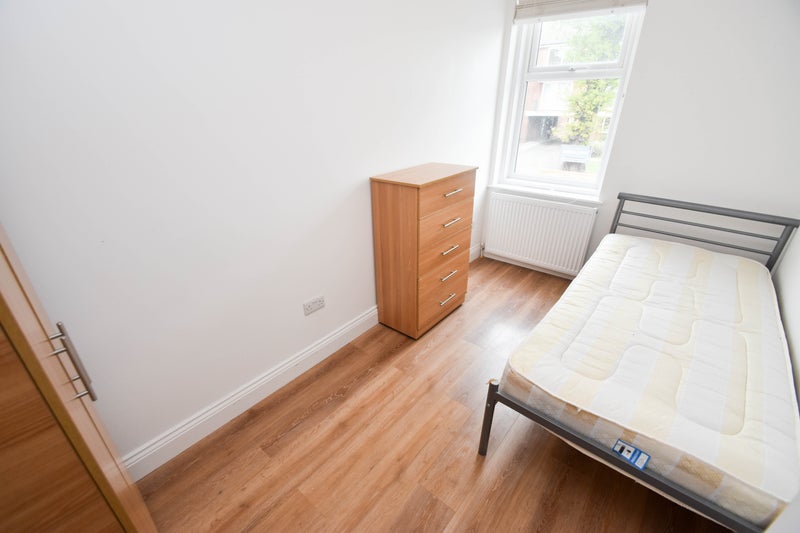 Double Room To Rent In Enfield Double Room To Rent In Enfield