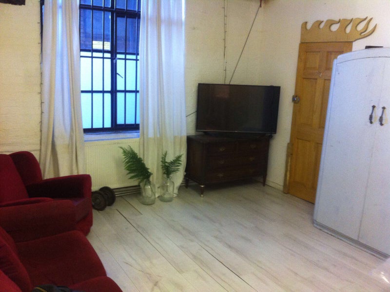 Hackney Warehouse Room Rent Hackney Warehouse Room Rent