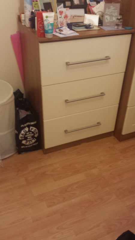 Next To Tesco Extra Altrincham Town Centre Spareroom