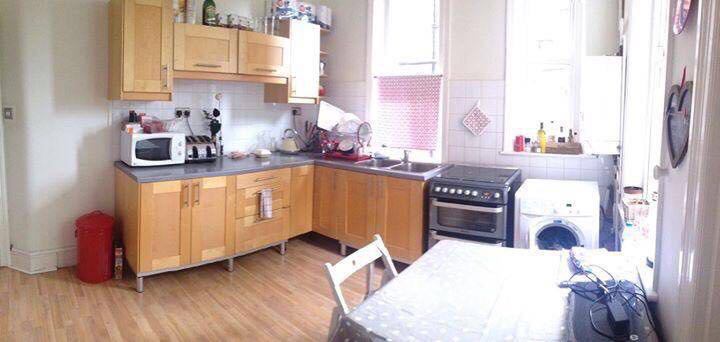 Hampstead Family With Spare Room Hampstead Family With Spare Room