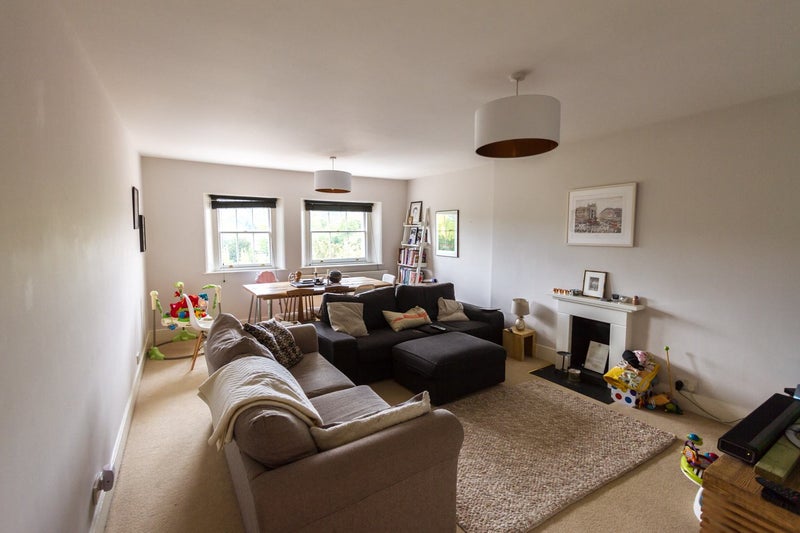 Double Room To Rent Reigate Double Room To Rent Reigate