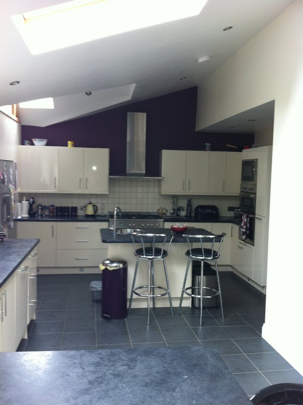 Photo 1: Kitchen