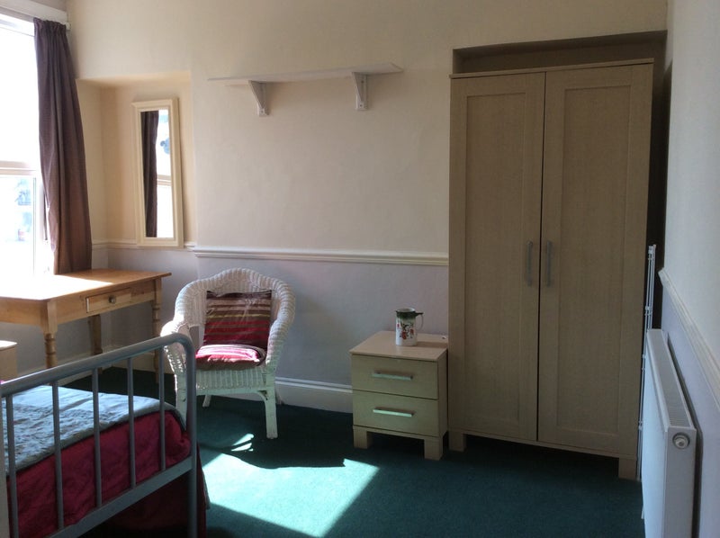 'St Judes, 2 Lovely Double Rooms In Stunning House' Room to Rent from