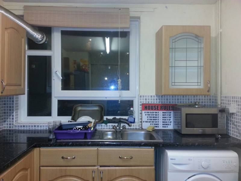 Room To Rent In Shadwell Room To Rent In Shadwell