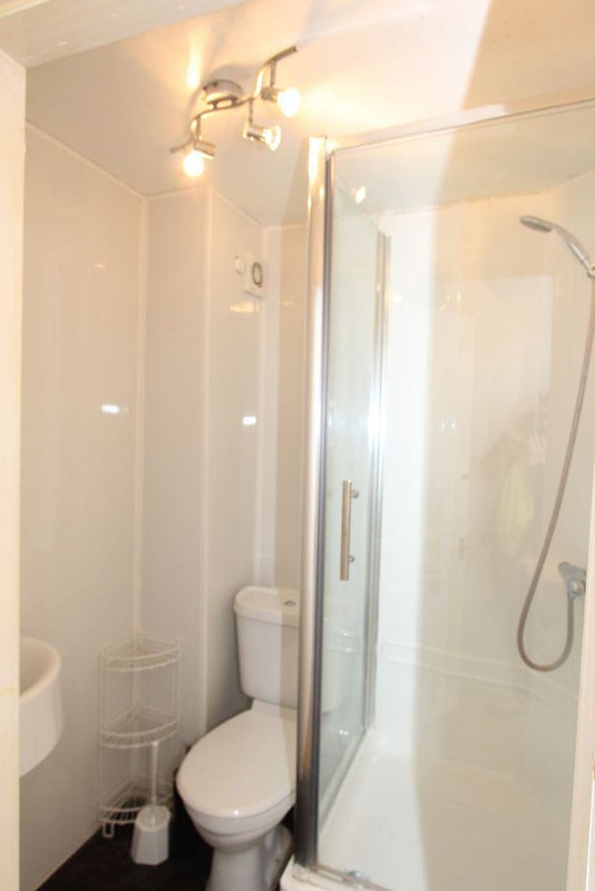 Room To Rent In Isle Of Dogs Room To Rent In Isle Of Dogs