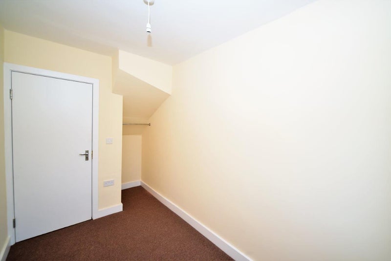 Room To Rent In Burnt Oak Room To Rent In Burnt Oak