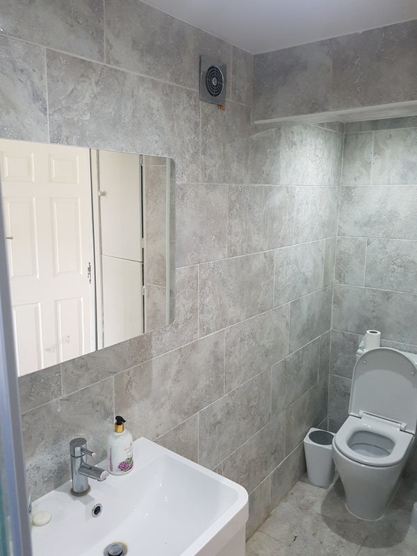 Single Room For Rent In New Malden Single Room For Rent In New Malden