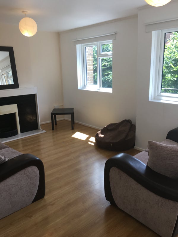 Double Room To Rent Southfields Double Room To Rent Southfields