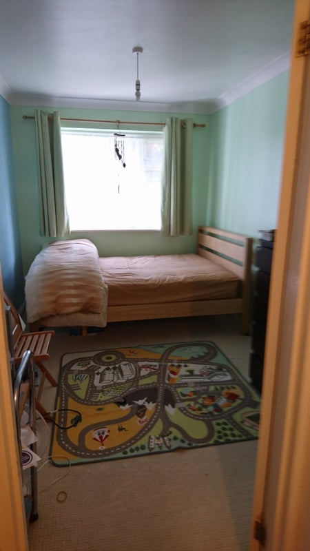 Double Single Room To Rent In Isleworth Double Single Room To Rent In Isleworth