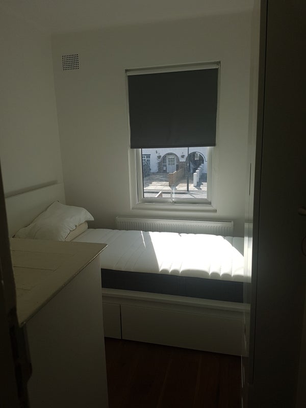 Single Room For Rent In New Malden Single Room For Rent In New Malden