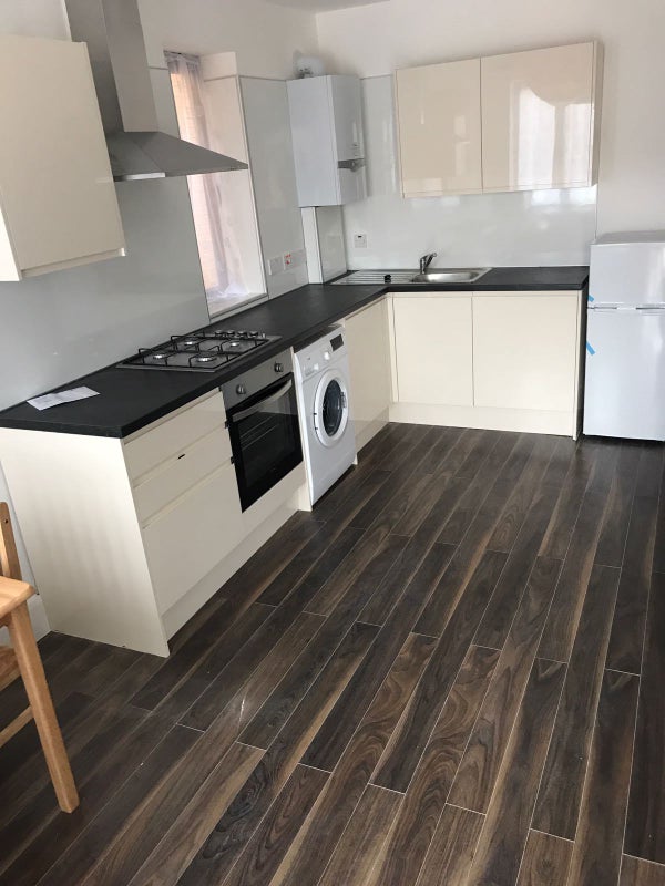 'Brand new 1 bedroom flats in Luton LU1' Room to Rent from SpareRoom