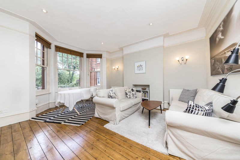 Click To Zoom Living Room Click To Zoom Living Room