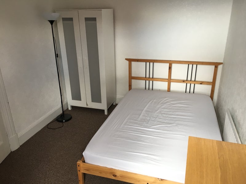 Fantastic House Close To Central Penrith Spareroom