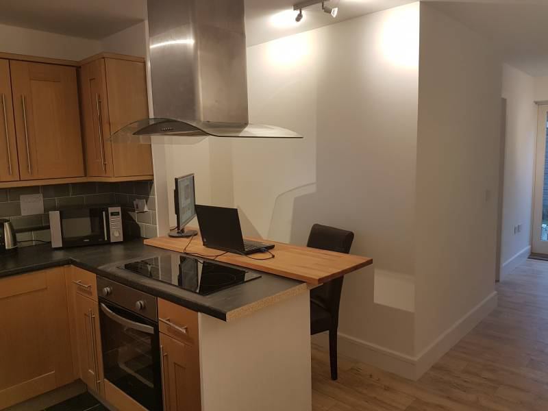 'Studio Apartment inc bills Bracknell' Room to Rent from SpareRoom