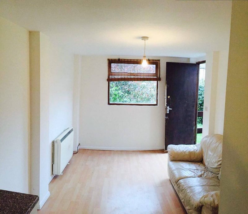 Room To Rent In Cockfosters Room To Rent In Cockfosters
