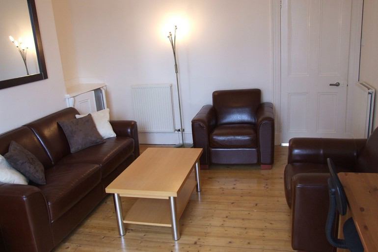 '1 Bedroom Flat, Union Grove, Aberdeen, AB10' Room to Rent from SpareRoom