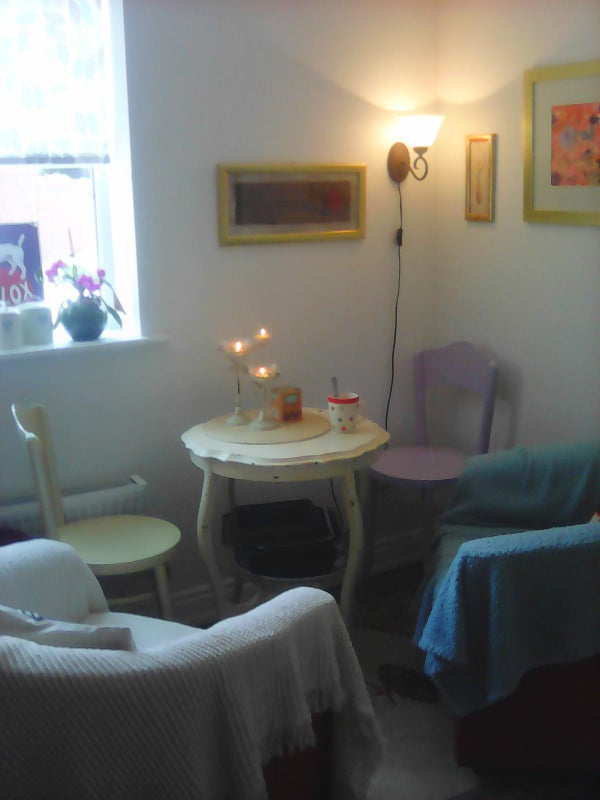 Photo 1: the cosy part of the kitchen -eating - chilling room