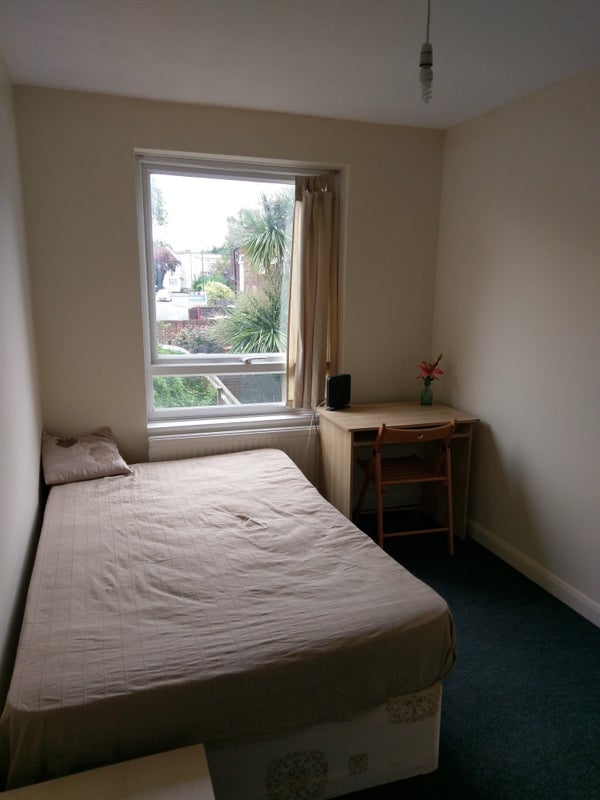 Single Room To Rent In Edgware Single Room To Rent In Edgware