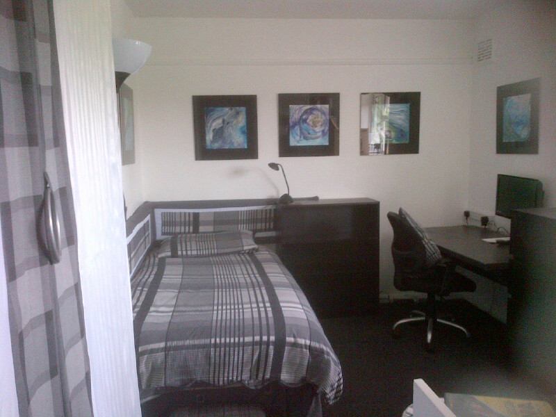 'Bedsit in Abridge Romford/ loughton/ epping area' Room to Rent from