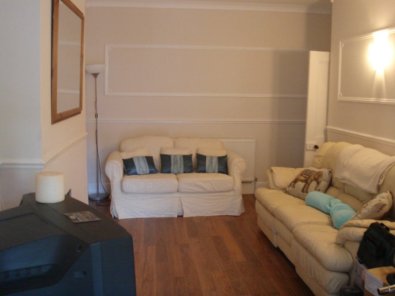 'Single room in Winton, Bournemouth' Room to Rent from SpareRoom