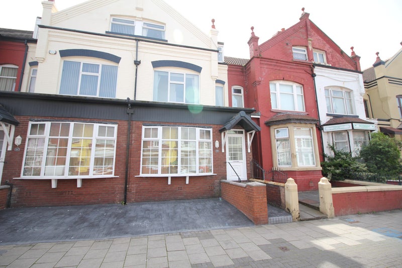 'Palatine Rd, Blackpool' Room to Rent from SpareRoom