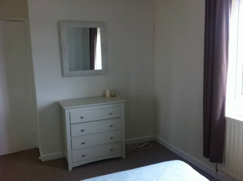 'Single room in a friendly house in Durrington' Room to Rent from SpareRoom