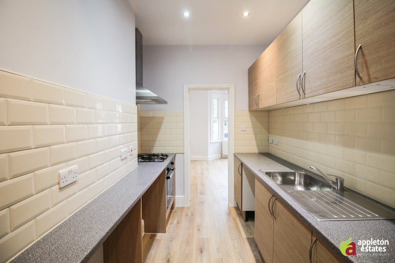 'Large Studio To Rent In Thornton Heath' Room to Rent from SpareRoom