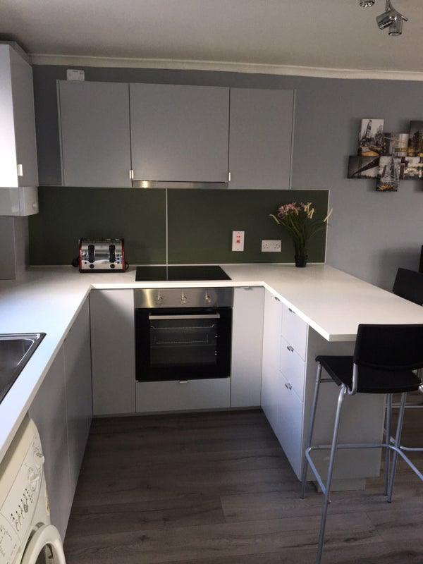 Ensuite Room To Rent In Woking Ensuite Room To Rent In Woking