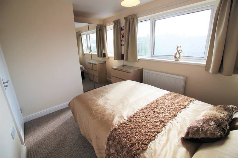 'Last Double EnSuite Room! Carcroft! Next to A1!' Room to Rent from