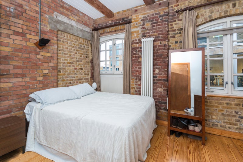 Double Room Warehouse London Today Double Room Warehouse London Today