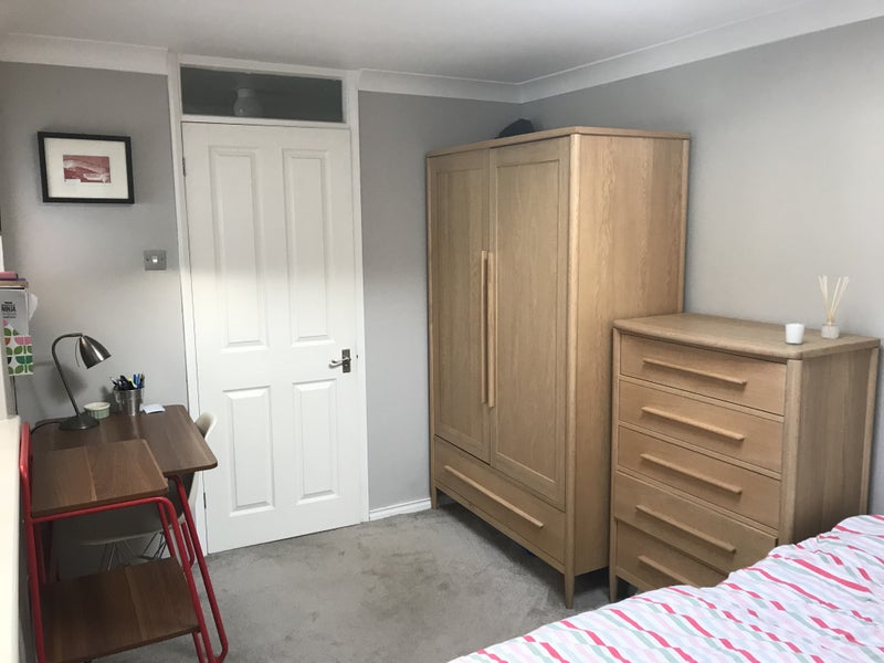 Ensuite Room To Rent In Epsom Ensuite Room To Rent In Epsom