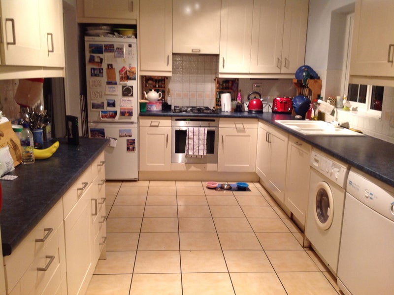 'Lodger wanted preferably Monday Friday' Room to Rent from SpareRoom