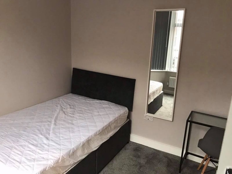 '13 Channell Road Kensington Liverpool Room To Rent' Room to Rent from