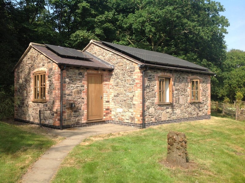 'Annex, Bills Included' Room to Rent from SpareRoom