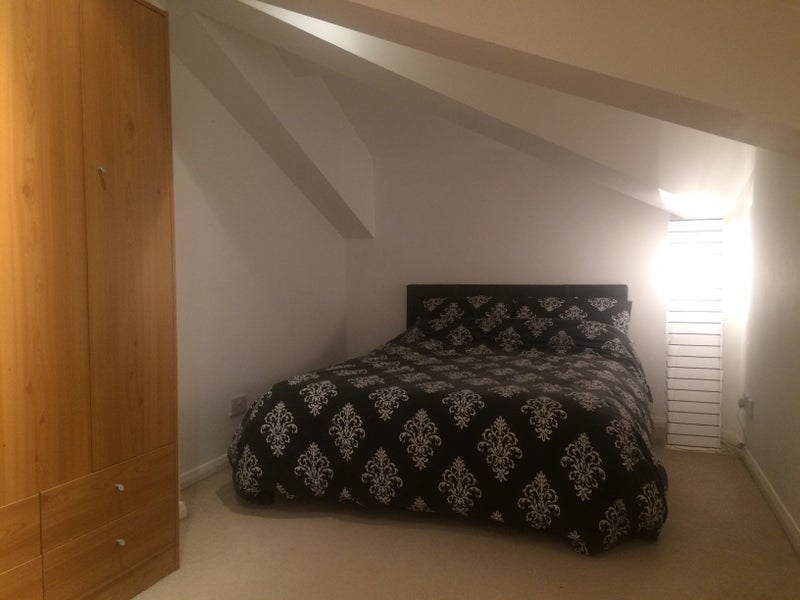 'Tower Point Enfield Town Centre Double Rooms' Room to Rent from
