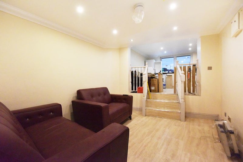 Lavender Hill Room To Rent Lavender Hill Room To Rent