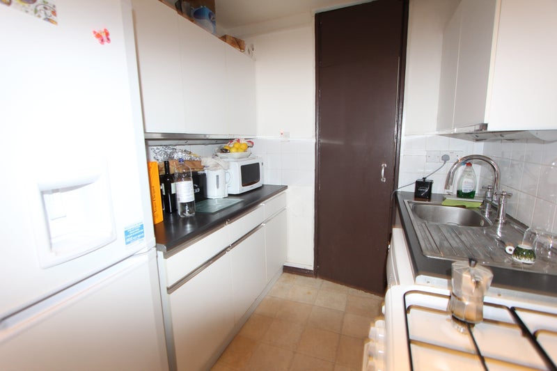 Looking To Rent Room With Bath Around Looking To Rent Room With Bath Around