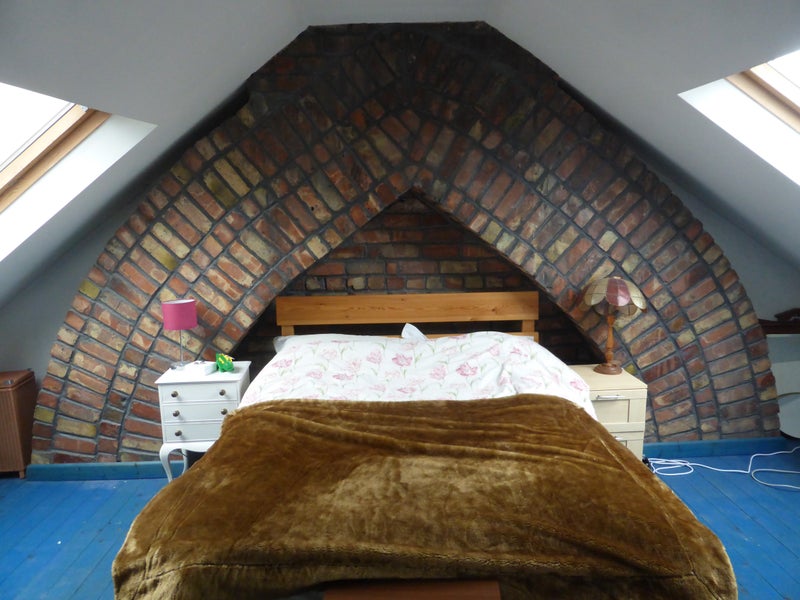 Photo 1: Loft room